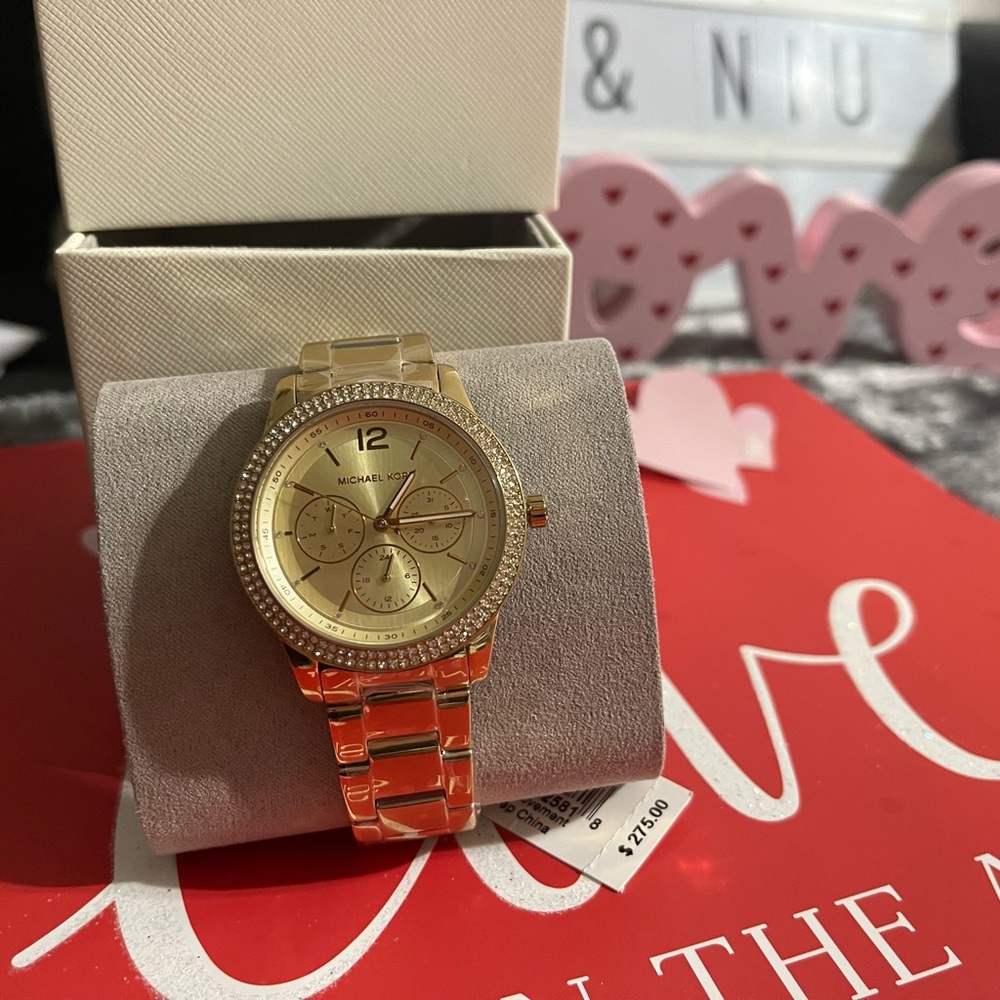 💝Gifts!!! New!!! MK - Women`s Oversized Tibby Watch - Gold/crystals